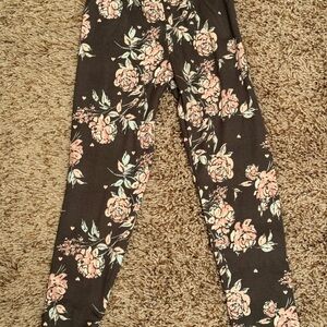 Pink and Gray Floral Leggings with Stretchy Fit